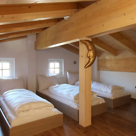 Avenida Mountain By Alpin *