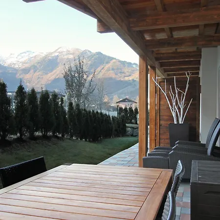 Avenida Mountain By Alpin Apartment