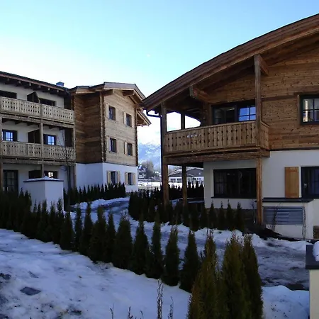 Avenida Mountain By Alpin Apartment