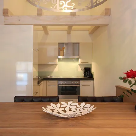 Avenida Mountain By Alpin Kaprun