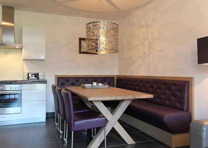 Avenida Mountain By Alpin Kaprun